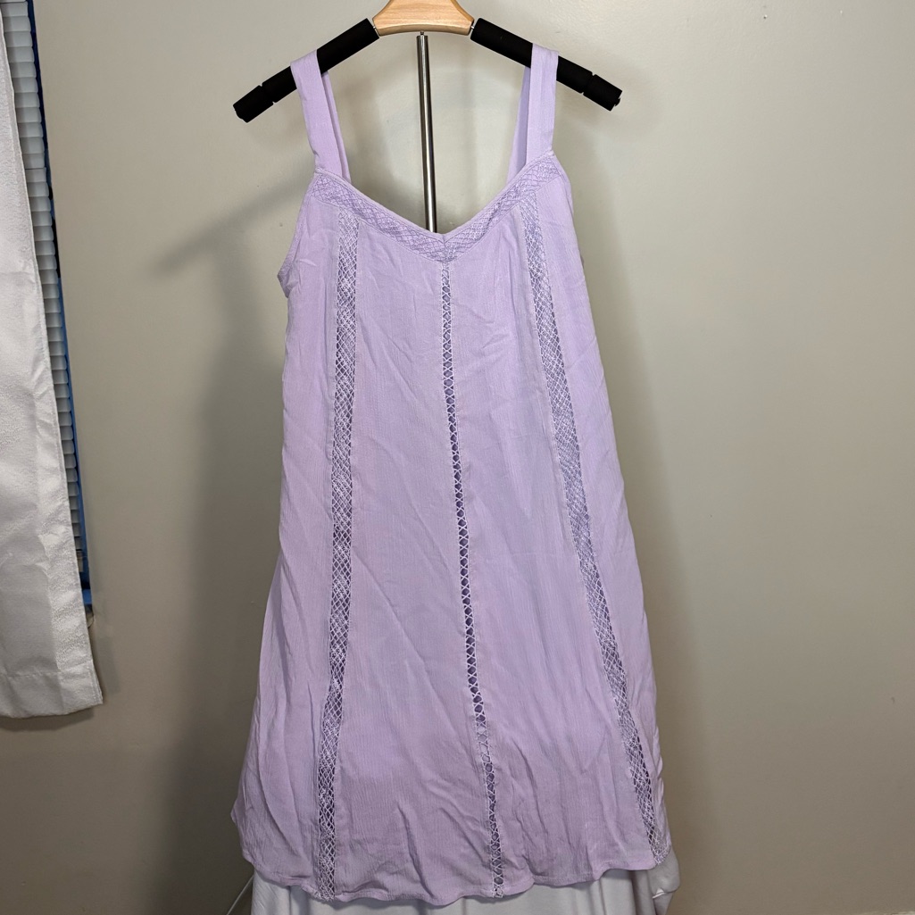 Lavender Sleeveless Lace-Trim Midi Dress